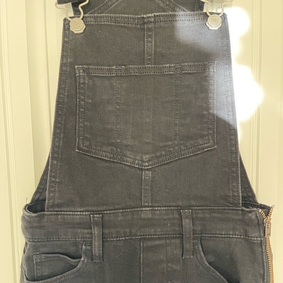 Levi’s Black Women's Denim Overalls - Picture 3 of 13